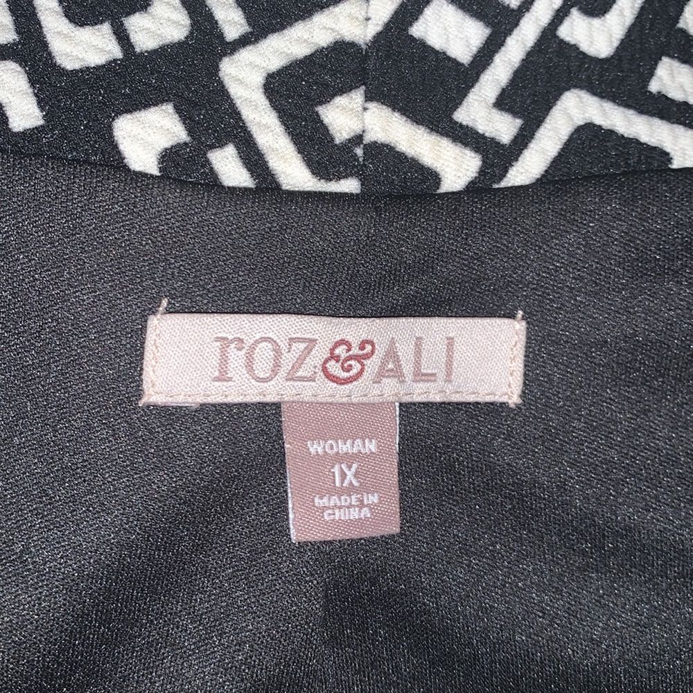 Rox & Ali Geometric Print White Black Blazer Size 1X - Picture 7 of 9